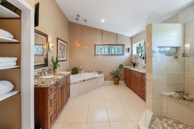 Detail Gallery Image 24 of 47 For 5073 Sea Mist Ct., San Diego,  CA 92121 - 5 Beds | 3 Baths