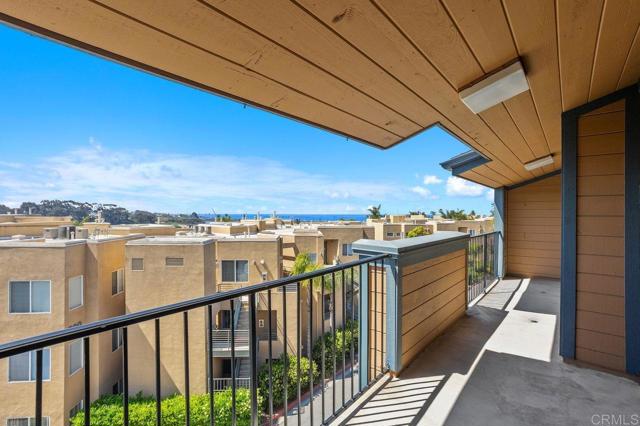 Detail Gallery Image 16 of 35 For 801 Kalpati Cir #B,  Carlsbad,  CA 92008 - 2 Beds | 2 Baths
