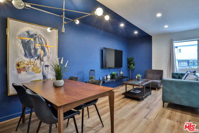 1540 N Bronson Avenue, Los Angeles CA: https://media.crmls.org/mediaz/6d738c2c-7c82-4fbe-b88c-02250e5410f2.jpg