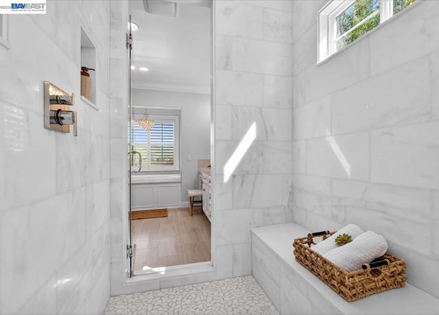 Image 41 of 60 For 130 Tamarind Ln