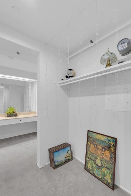 5202 Shelter Creek Lane, San Bruno CA: https://media.crmls.org/mediaz/6d74e61d-a04c-415f-8b5b-3386d6aa953b.jpg