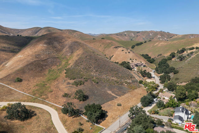 0 E Blythedale Road, Agoura Hills CA: https://media.crmls.org/mediaz/6d7536e2-3838-437d-a453-7ed6b6242f0e.jpg