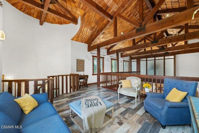 1203 Casa Grande Drive, Simi Valley CA: https://media.crmls.org/mediaz/6d754c1e-e095-4a20-b24a-e08ce289996d.jpg