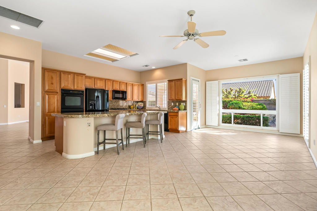 MLS #219137948PS image #8