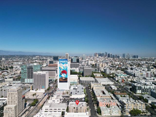 Detail Gallery Image 27 of 35 For 3855 Ingraham St #204,  Los Angeles,  CA 90005 - 3 Beds | 2 Baths