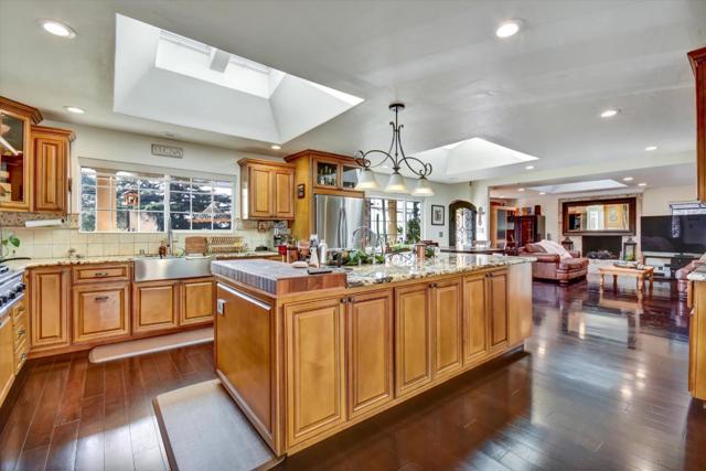 372 Fleming Avenue, San Jose CA: https://media.crmls.org/mediaz/6d767d60-7f65-4a3e-8745-905a63a02a80.jpg