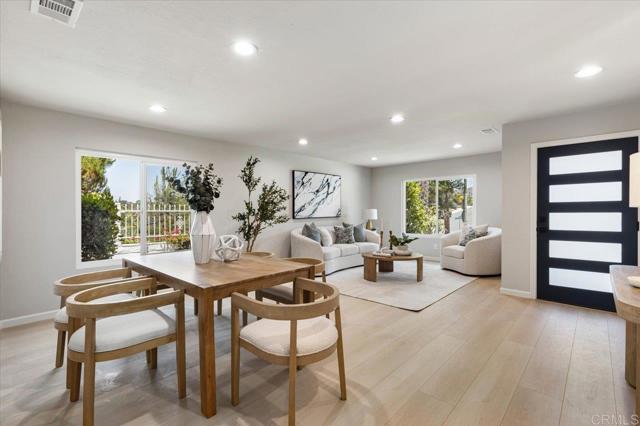 7911 Terraza Disoma, Carlsbad CA: https://media.crmls.org/mediaz/6d7709f2-00d7-45d0-9ec2-5c71ea950420.jpg