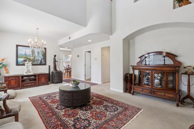 540 Lavender Way, Hollister CA: https://media.crmls.org/mediaz/6d77e066-e976-4350-b2b9-e486a50d022a.jpg