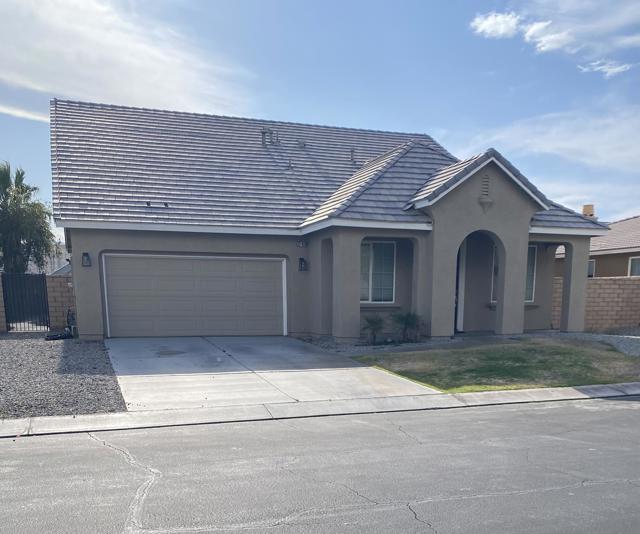 37411 Bosley, Indio CA: https://media.crmls.org/mediaz/6d7834b9-7938-4959-8482-11682205d002.jpg