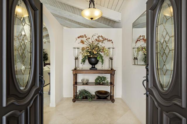 73580 Agave Lane, Palm Desert CA: https://media.crmls.org/mediaz/6d7880f1-2e88-4d54-b7e6-fb55a2ca76c7.jpg