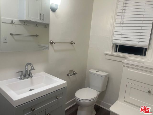 Image 12 of 29 For 1406 2nd Avenue