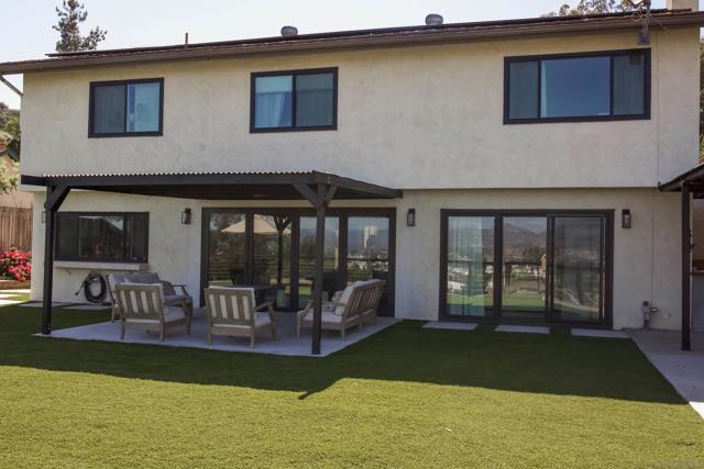 1615 Honey Hill Rd, El Cajon CA: https://media.crmls.org/mediaz/6d7a5968-503b-427b-ac56-1a0f0b6be8d9.jpg