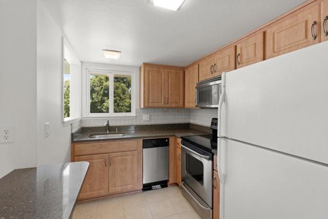 14225 Lora Drive, Los Gatos CA: https://media.crmls.org/mediaz/6d7b6e83-b058-4874-81b5-4b1f53e6cfce.jpg
