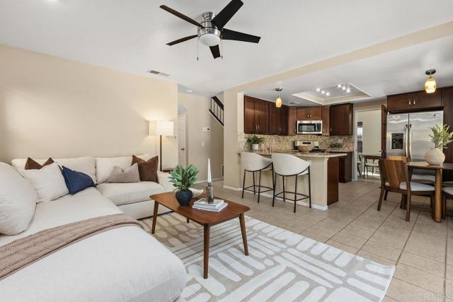 Detail Gallery Image 20 of 43 For 1715 Landing Dr, Vista,  CA 92081 - 3 Beds | 2/1 Baths