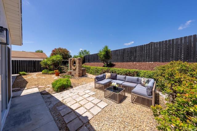 8184 Flanders Drive, San Diego CA: https://media.crmls.org/mediaz/6d7c90c3-cd57-4ea1-af23-1cd2ed230c39.jpg