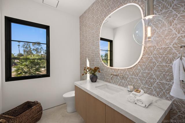 6323 Mimulus, Rancho Santa Fe CA: https://media.crmls.org/mediaz/6d7dc3a4-891a-42de-b1fe-c8f23390366d.jpg