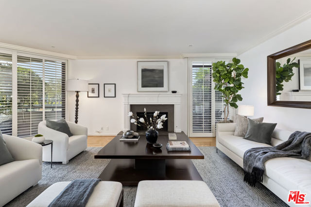 300 North SWALL Drive photo 2