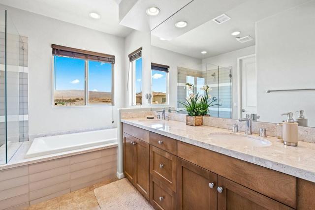 35551 Luna Court, Palm Desert CA: https://media.crmls.org/mediaz/6d7ec4e4-13a9-4452-ae76-b8f719c1b3b5.jpg