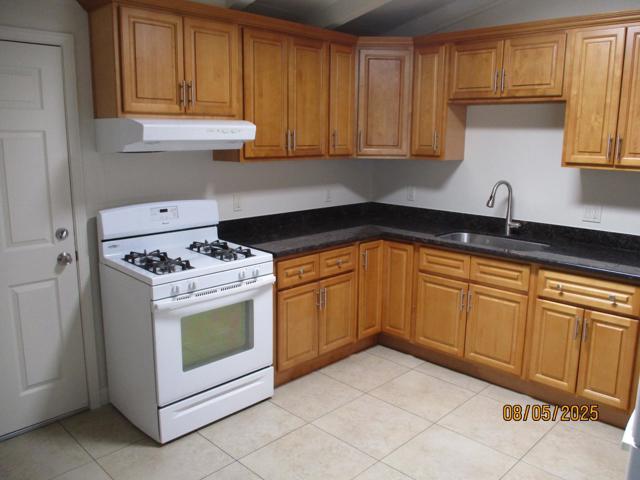 2621 Othello Avenue, San Jose CA: https://media.crmls.org/mediaz/6d7fe25e-40cb-490f-a40f-287e74c2ae0d.jpg
