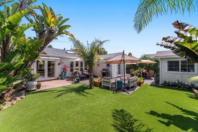 1965 42nd Avenue, Capitola CA: https://media.crmls.org/mediaz/6d80e9c1-9d66-4c9d-b56e-52afbe7e6b3e.jpg