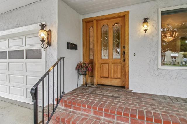 495 Lincoln Avenue, Sunnyvale CA: https://media.crmls.org/mediaz/6d81681b-1501-48f1-9636-e5ace5794373.jpg