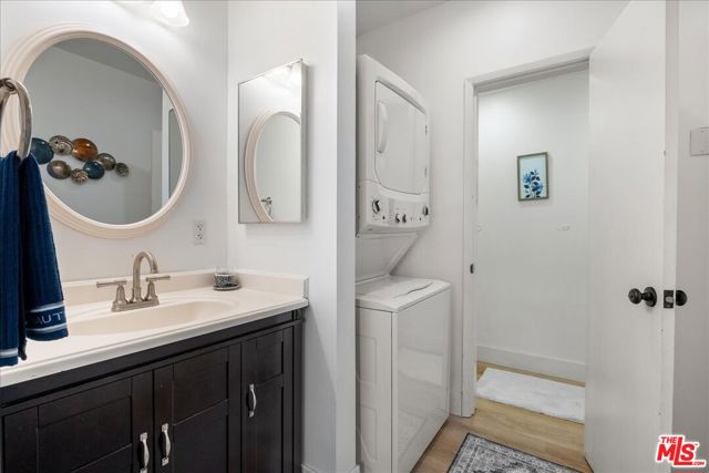 2026 S Freeman Street, Oceanside CA: https://media.crmls.org/mediaz/6d833ffc-9d61-4ee2-8671-330c558be6a3.jpg