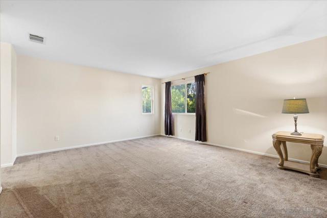 609 Jacks Creek Road, Escondido CA: https://media.crmls.org/mediaz/6d83b6d9-c6cf-4bcf-8c18-fa06b2e3ea2b.jpg