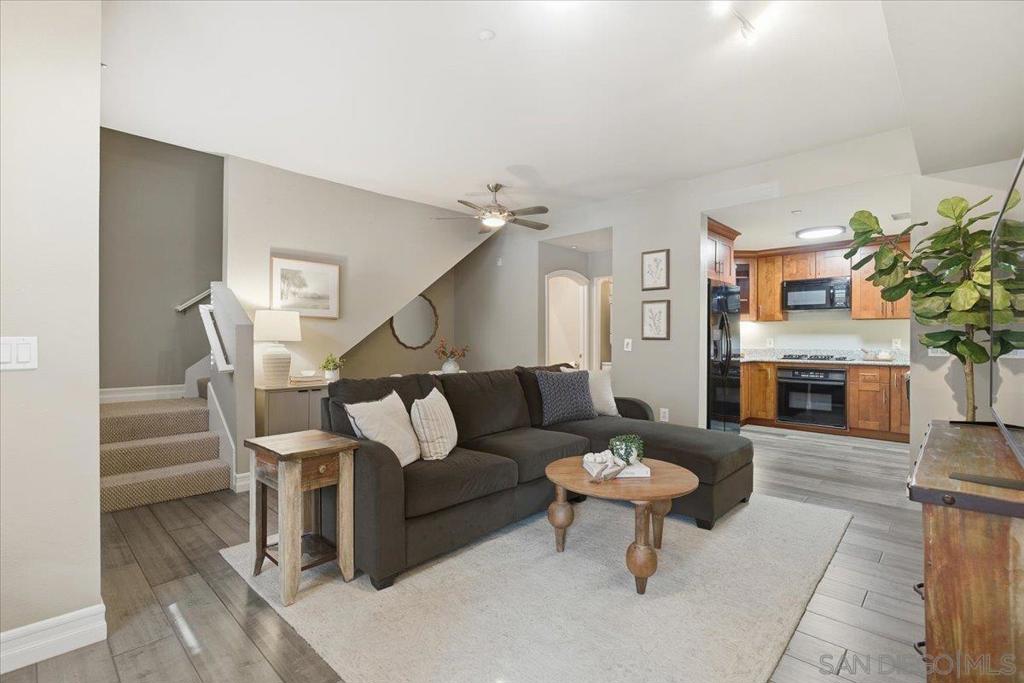 525 11th Avenue - photo 9