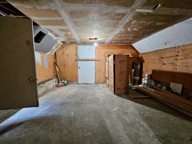 31163118 23rd Street, San Francisco CA: https://media.crmls.org/mediaz/6d84e7a3-5137-4d0d-8a02-80753f219f6b.jpg