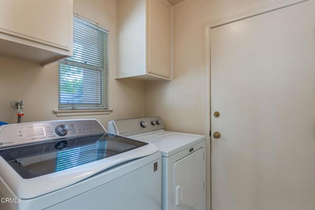1062 Meadowlark Drive, Fillmore CA: https://media.crmls.org/mediaz/6d84ff0d-66ab-4319-9011-ea0fd736386c.jpg