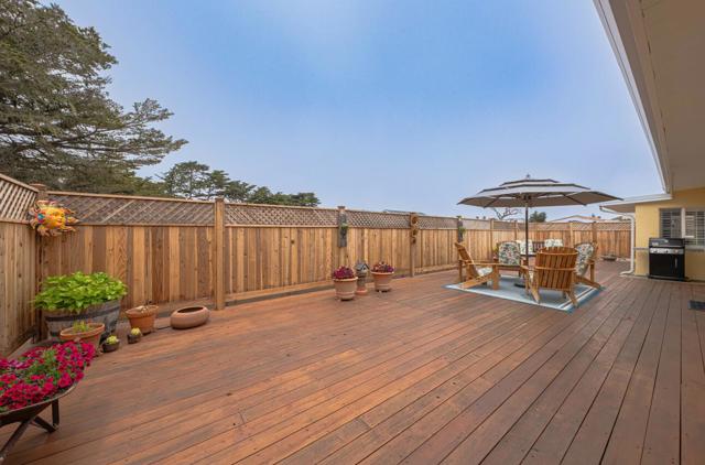 3093 Salinas Avenue, Marina CA: https://media.crmls.org/mediaz/6d853b6b-7e23-47f9-84f6-396f1b7afd21.jpg