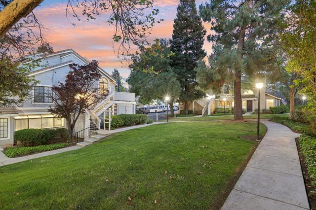 2890 Buena Crest Court, San Jose CA: https://media.crmls.org/mediaz/6d869b35-f82a-481a-9c0a-a6b7b493405a.jpg