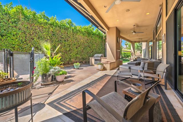 47200 Desert Lily Drive, Palm Desert, CA 92260