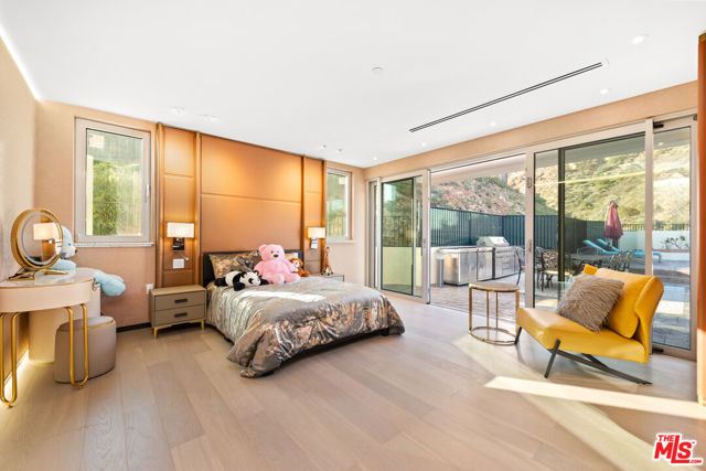3 Bed Home for Sale in Malibu, California