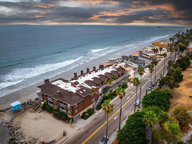 Detail Gallery Image 11 of 46 For 1445 Pacific St #H,  Oceanside,  CA 92054 - 1 Beds | 2 Baths