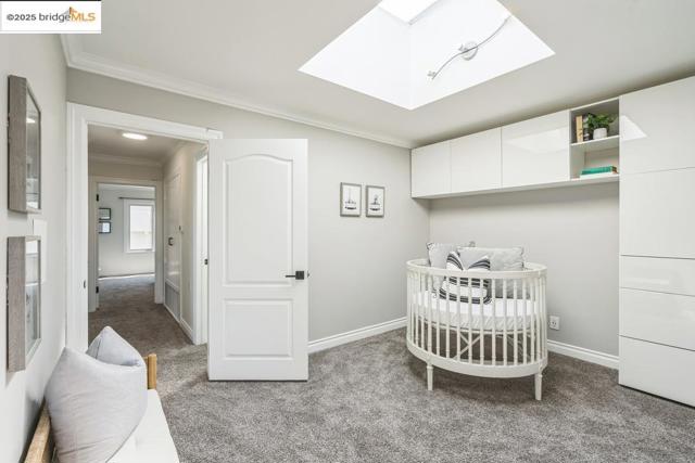 2 Westgate Dr., San Francisco CA: https://media.crmls.org/mediaz/6d88f6d2-43ba-471e-bdc2-11fd2330d62e.jpg