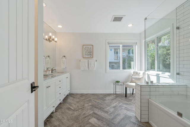 519 Paulette Place, La Canada Flintridge CA: https://media.crmls.org/mediaz/6d895bbb-ce37-4486-ad34-67d3dd73353e.jpg