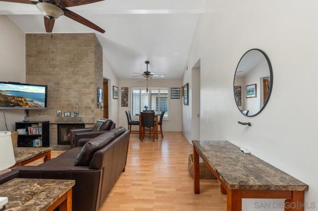 6028 Gaines St, San Diego CA: https://media.crmls.org/mediaz/6d89b161-5cf4-4bc2-822e-29f80863e54f.jpg