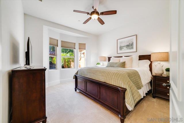 15397 Rock Creek Ln, El Cajon CA: https://media.crmls.org/mediaz/6d8b0a21-95ec-479d-9618-2a4f10ddc934.jpg