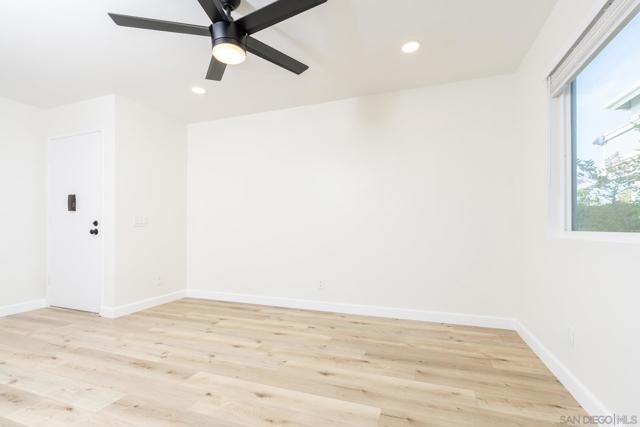 11187 Kelowna Rd, San Diego CA: https://media.crmls.org/mediaz/6d8b7308-aa6b-4eb2-9afd-c3222565700a.jpg