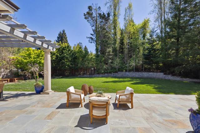 125 Stonepine Road, Hillsborough CA: https://media.crmls.org/mediaz/6d8bf85b-9344-4faf-aae4-5ffa8ed692a9.jpg