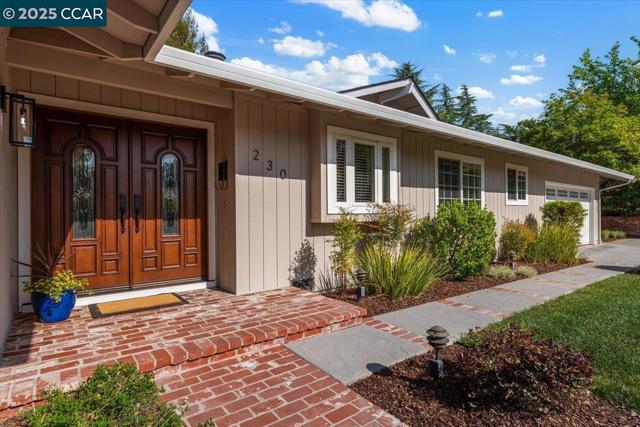 230 Vallecito Lane, Walnut Creek CA: https://media.crmls.org/mediaz/6d8c60fb-aed3-4db6-bd00-6d3a0a024a53.jpg