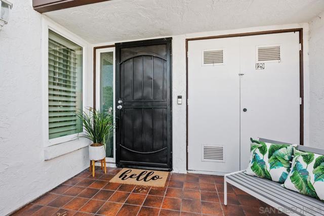 12753 Caminito Cancion, San Diego CA: https://media.crmls.org/mediaz/6d8c795d-89e9-4ff2-b669-3f211fc76fcf.jpg
