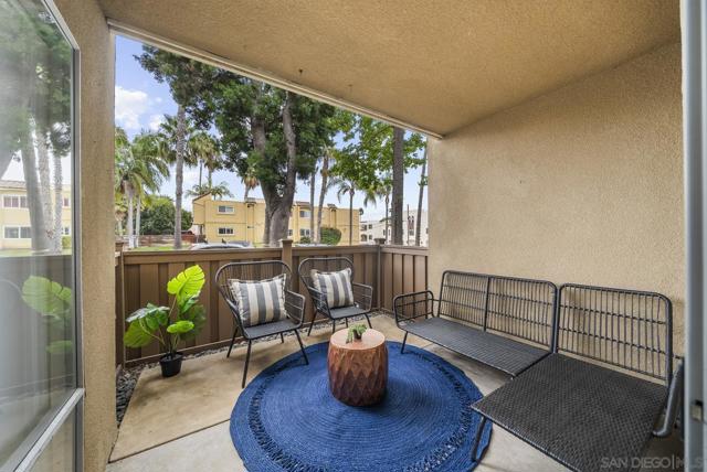 4600 Lamont Street, San Diego, California 92109, 2 Bedrooms Bedrooms, ,2 BathroomsBathrooms,Condominium,For Sale,Lamont Street,240023121SD