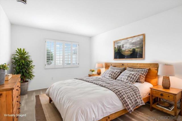 815 Boyle Ave, Escondido CA: https://media.crmls.org/mediaz/6d8d57a2-5429-4f86-83d9-ce9ae59fde43.jpg