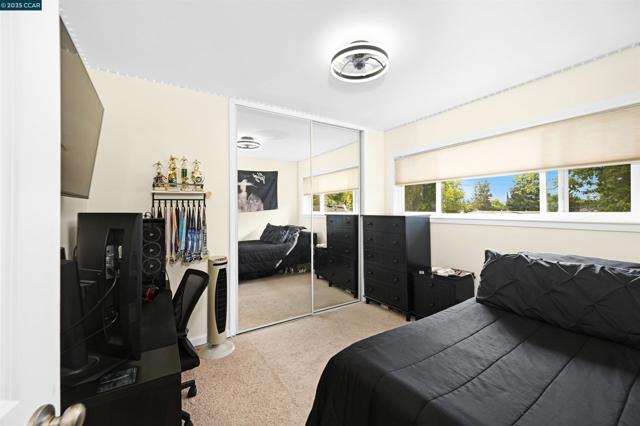2180 Geary Road, Pleasant Hill CA: https://media.crmls.org/mediaz/6d8eff7e-b350-41ac-9a20-e6b8dc52edae.jpg