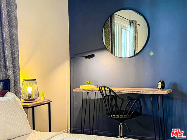 1173 Amherst Avenue, Los Angeles CA: https://media.crmls.org/mediaz/6d8f4871-dcef-4f4a-857c-e2843e6736a9.jpg