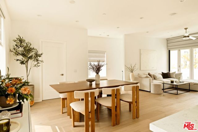859 Hyperion Avenue, Los Angeles CA: https://media.crmls.org/mediaz/6d902c10-51a1-42b6-a8bd-12f01ff0a0dd.jpg