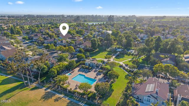 2106 Fox Den Court, Oxnard CA: https://media.crmls.org/mediaz/6d922af8-3126-4b41-8e50-126d3c9f0dd5.jpg