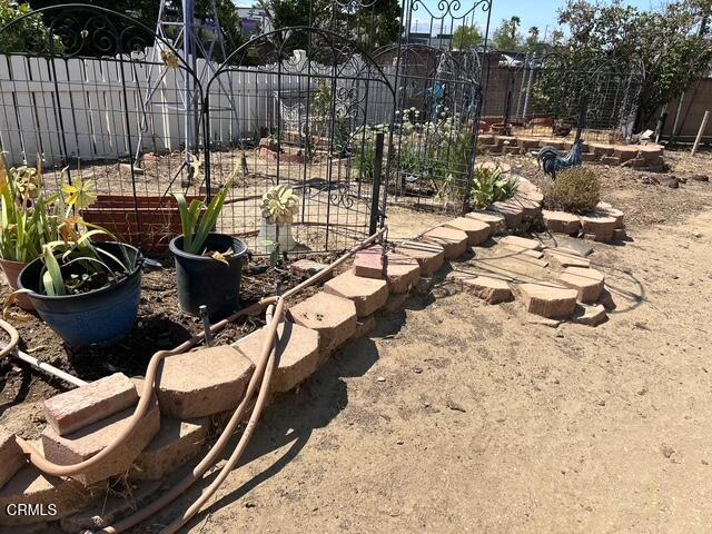 1222 W AVENUE J15, Lancaster CA: https://media.crmls.org/mediaz/6d928ae7-3b54-4cf1-8ca7-9a0170c6afc5.jpg